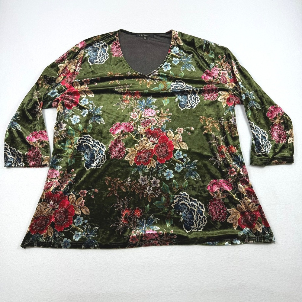 Calessa Womens 2X Floral Velvet Top Olive Green Short Sleeve Crew Neck Stretch
